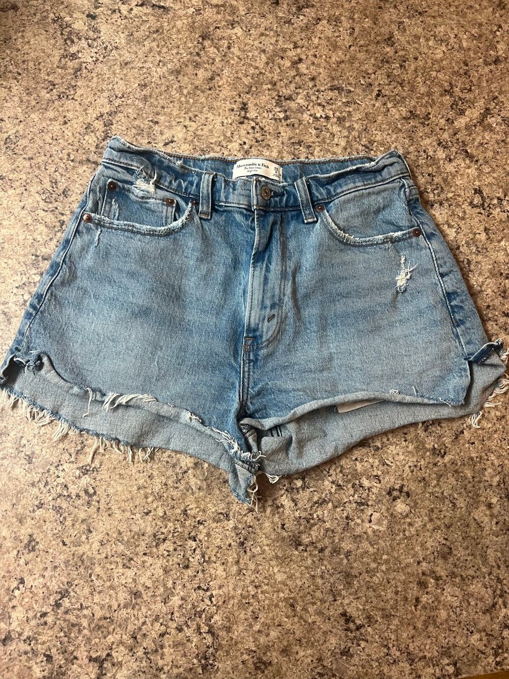 abercrombie & fitch the mom short high rise size 28 - Picture 1 of 3